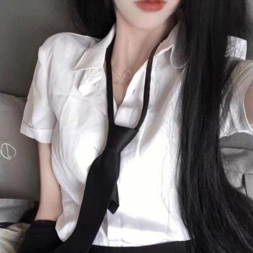 学校的墙不见了